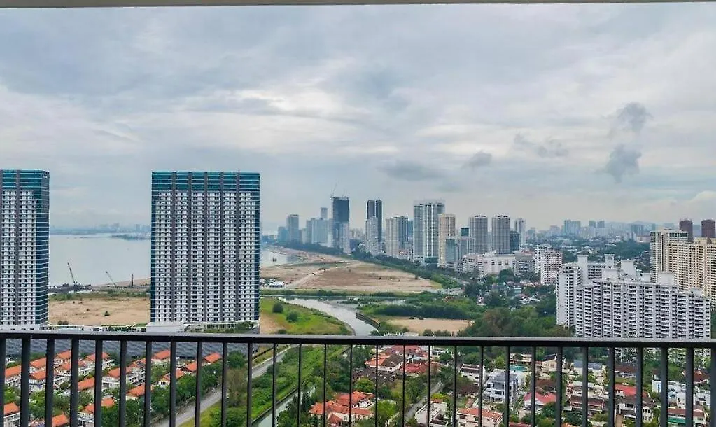 Apartament Deluxe Seaview Suite Twin Bed By The Only Bnb Tanjung Tokong Malezja